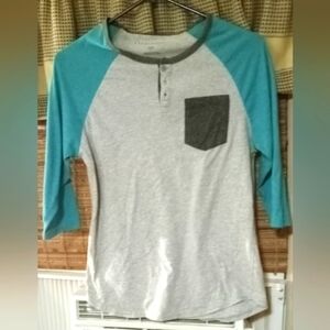 WOMENS AEROPOSTALE, HALF SLEEVE, GRAY AND BLUE, SIZE SMALL SHIRT. ☆☆3FOR$25☆☆